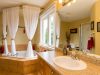 2713-sylvain-st-rockland-on-large-021-18-master-bedroom-ensuite-1489x1000-72dpi