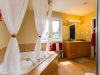 2713-sylvain-st-rockland-on-large-022-19-master-bedroom-ensuite-1500x1000-72dpi