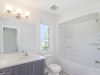 09-master-bath