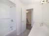 11-family-bath-2